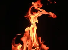 Breaking News: Oregon Apartment Fire Claims Lives in Devastating Blaze!