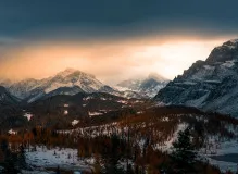 Experience Luxury Living at Edgewater Apartments - Your Ideal Home Awaits!